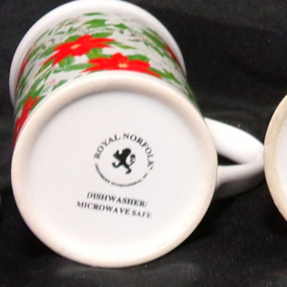 Royal Norfolk Set Of 3 Holiday/Christmas Mugs. Excellent Condition! - Picture 8 of 8
